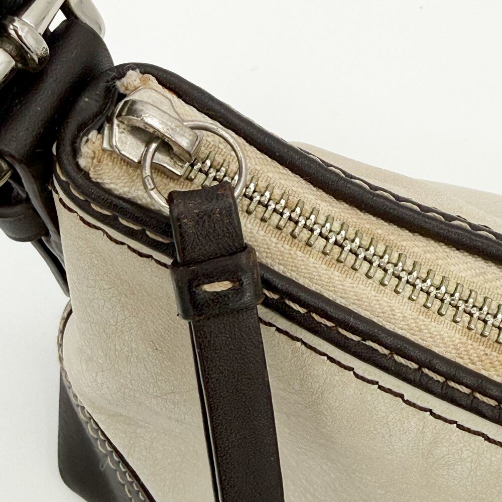 Coach 2007 Hamptons Cream Brown Leather Demi Baguette Mini Shoulder Bag F11195 - Picture 2 of 14
